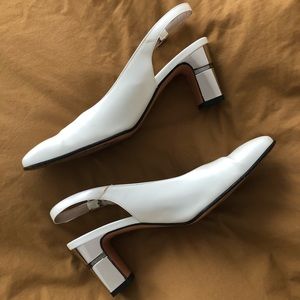 Vintage Salvatore Ferragamo Pearl White leather Slingback Heels